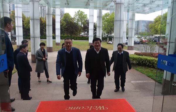 良性互動談合作，互利共贏求發(fā)展——安徽醫(yī)科大學(xué)黨委書記顧家山...